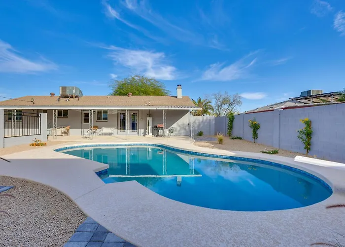 Centrally Located Oasis 1 Mi To Shadow Mountain! * Phoenix