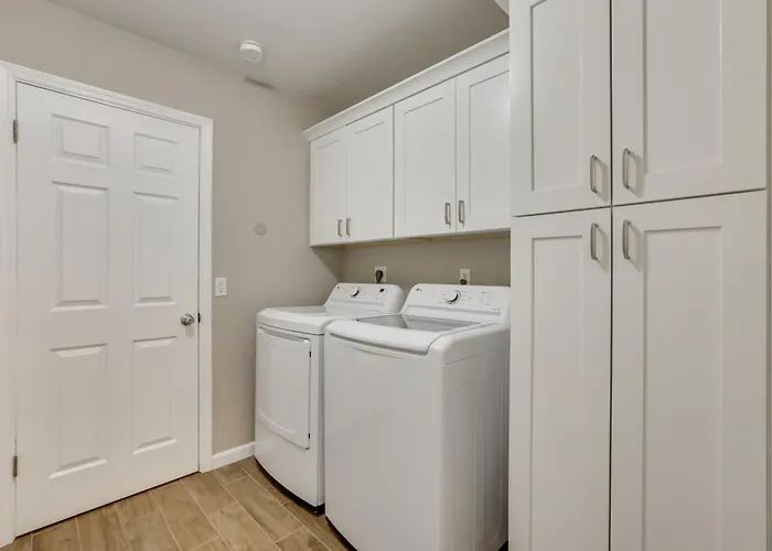 Holiday home Centrally Located Oasis 1 Mi To Shadow Mountain! Phoenix