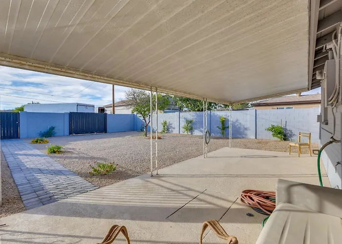 Holiday home Centrally Located Oasis 1 Mi To Shadow Mountain! Phoenix
